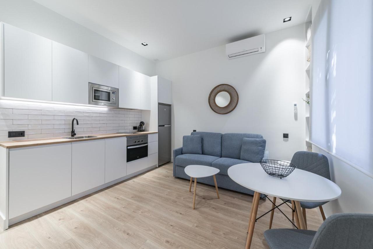 Apartament Jes B Close To Bernabeu Stadium Madrid Buitenkant foto